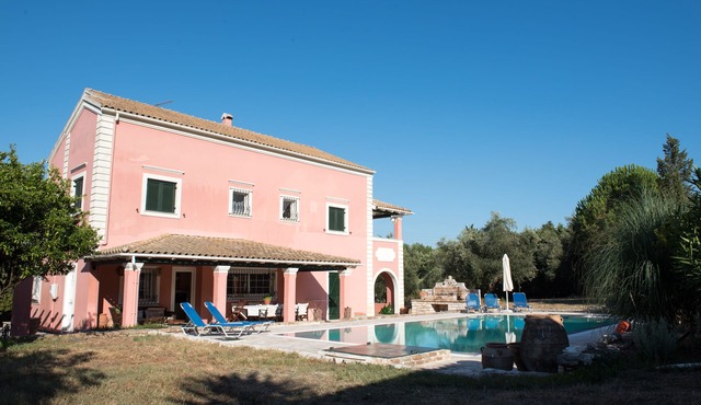 Liaskos Villa Votana Kassiopi