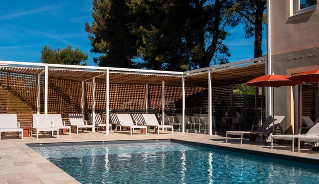 Logis Hôtel de Port d'Alon - St Cyr sur Mer
