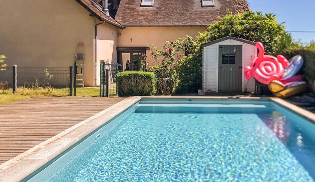 Lovely home in Jumilhac-Le Grand