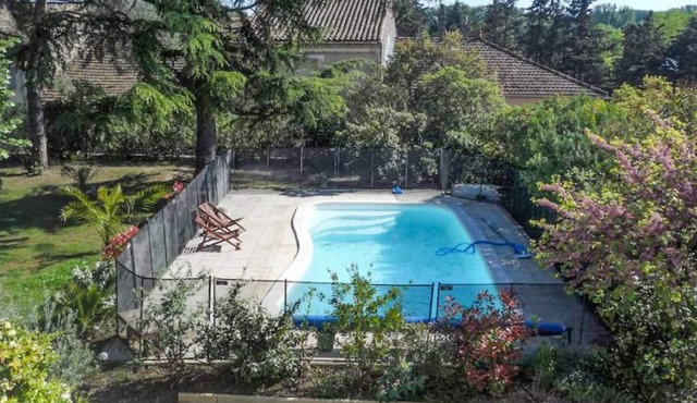 Lovely home in Montfrin with WiFi