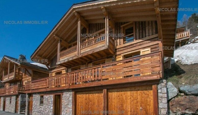 LUXURIOUS INDEPENDENT MOUNTAIN CHALET 12 pers