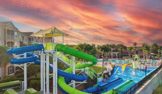 Luxury Windsor Hills Mickey’s Dream Home, 2mi to Disney!