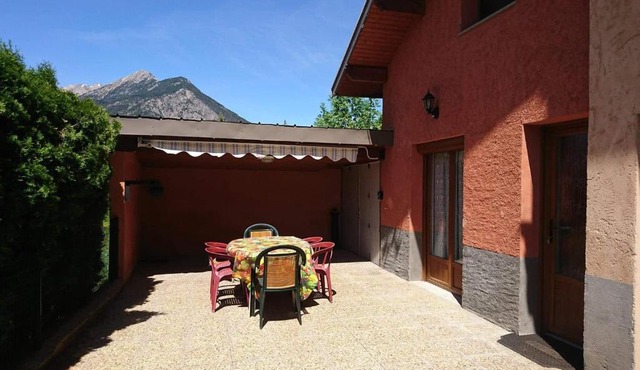 Maison mitoyenne avec terrasse
