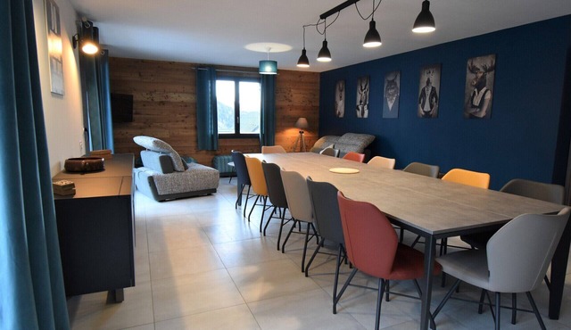 MARGUERITE 2 - Four Bedroom Apartment, Sleeps 14