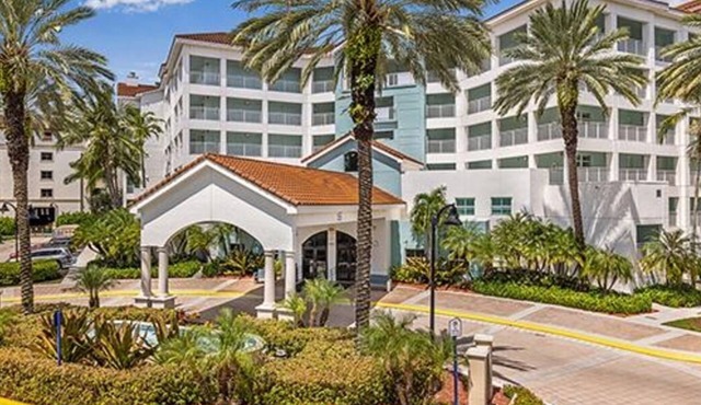 Marriott's Villas at Doral 2 bdrm Resort Condo. 10% Discount for 5-7 nights