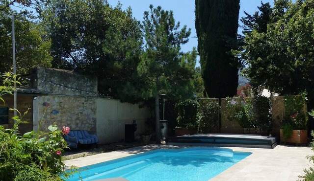 Marseille Maisonette, Heated Pool and SPA