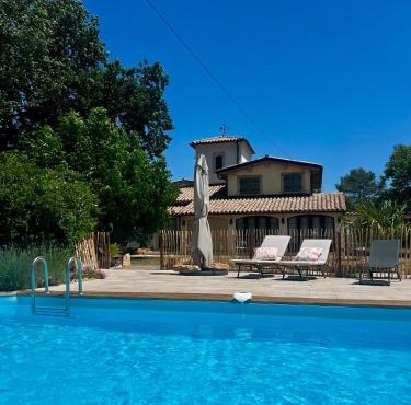 Mas des Lavandes avec Piscine et bain nordique en Provence, 15 min des gorges du Verdon VAR