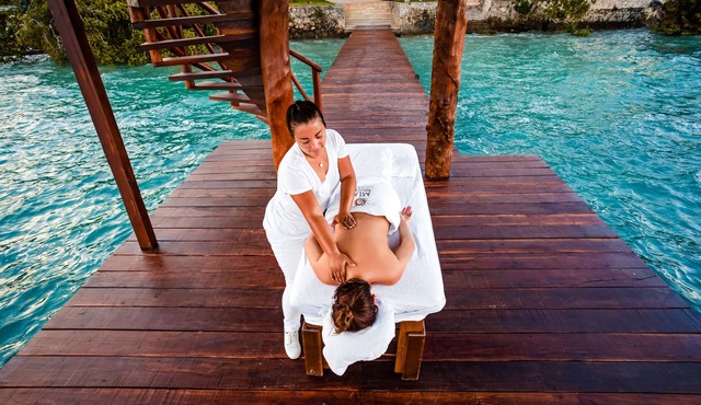Mia Bacalar Luxury Resort & Spa