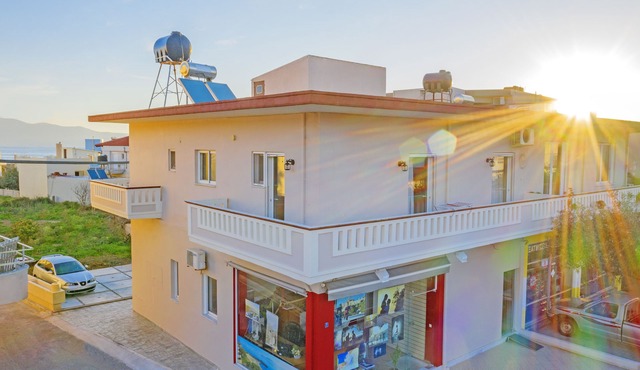 Mpoulakis Apt 98, 4 bedrooms for up to 8 people, in the most convenient location