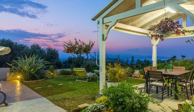 Muses Panoramic View, Minutes from Knossos Minoan Palace