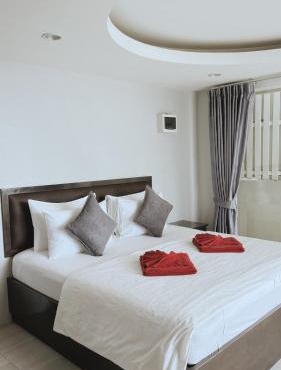 Naiyang Seaview Place Resort