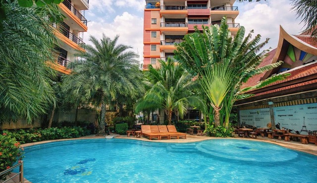 NARA Condo 1BR | Pool View | NBC Nai Harn