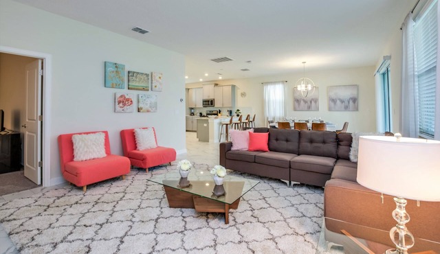 New Listing! Champions Gate Resort, 10mi to Disney & 21mi to Universal - FS277323