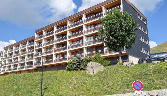 Nice apartment for 6 guests with WIFI, TV and balcony