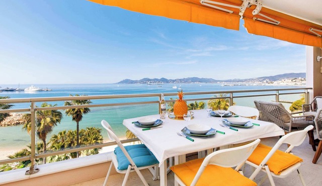 On la Croisette XXL 1 bedroom with amazing sea view