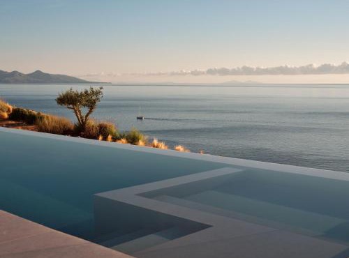 On The Rocks 2 Bedroom Villa