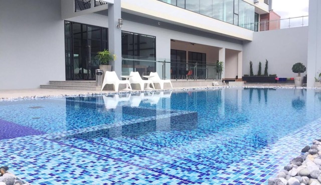 Orchid Riverview Hotel