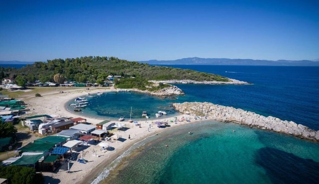Paliouri Luxury Bungalows