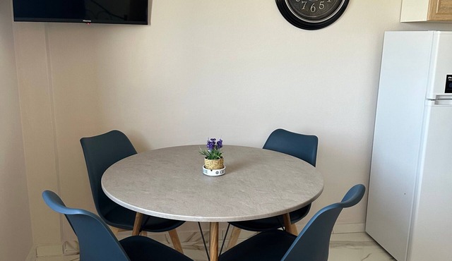 Pegasus Sea-View Apartment, 10 Min Walk to Chiona, 2 A/C Units, Wi-Fi & Parking