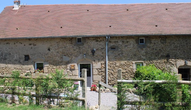 Petite Ferme Embir