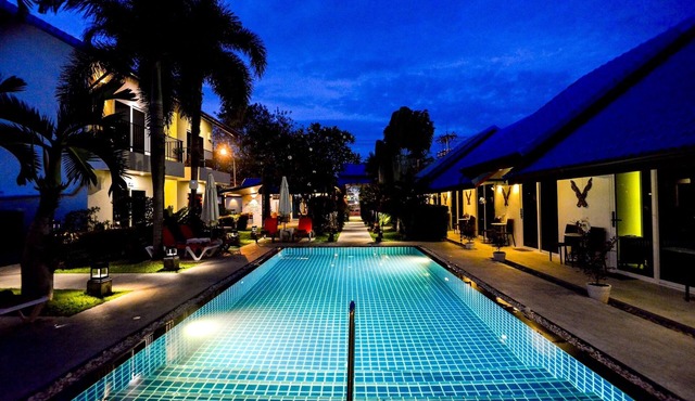 Phuket Airport Hotel