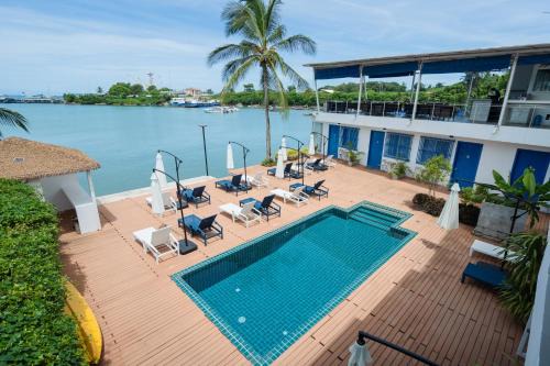 Phuket Boat Quay Hotel Panwa Beach
