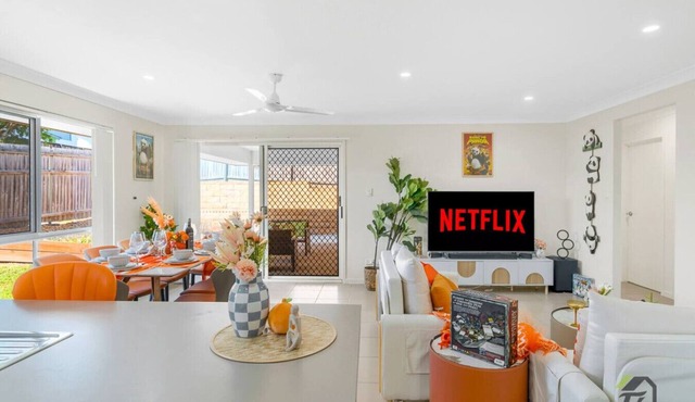 Pimpama Family Haven | near M1 & Shops