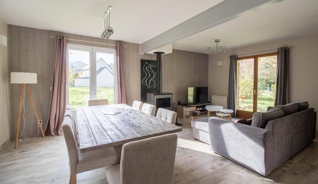 Pleasant chalet at the foot of the Sancy massif