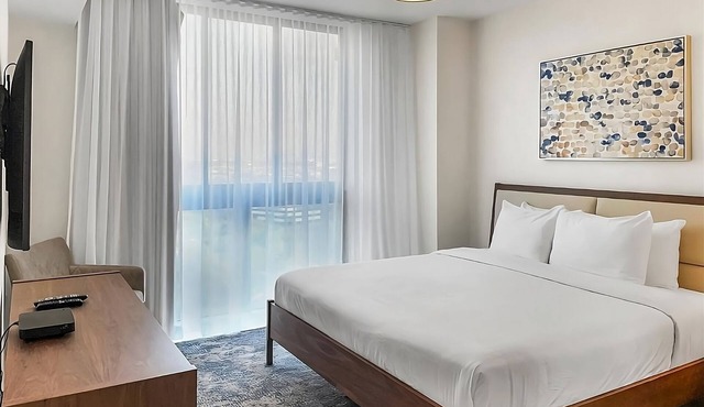 Premium 3BR City View Residence with Elegant Interiors Skyline Panorama