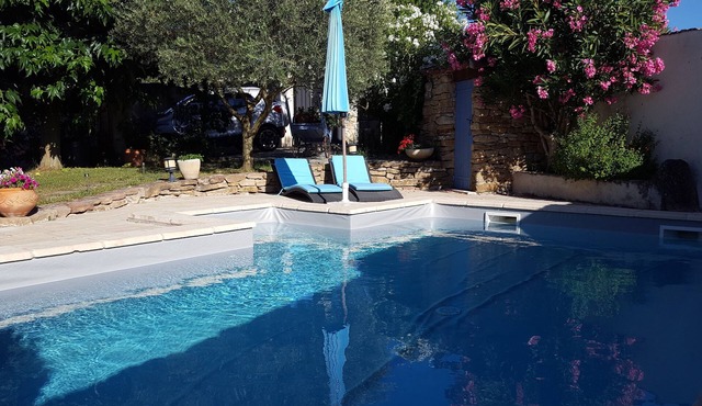 Pretty house with pool near Sainte Victoire