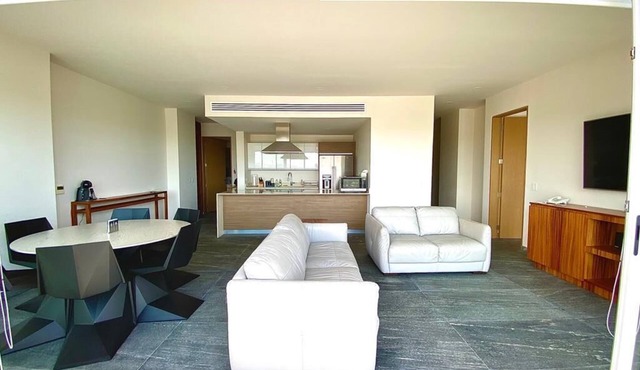 Rooftop pool- family apartment- ocean view -close
