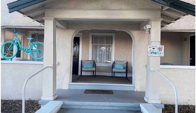 Roomy 3-bedroom house Near Lake Howard & Downtown Winter Haven