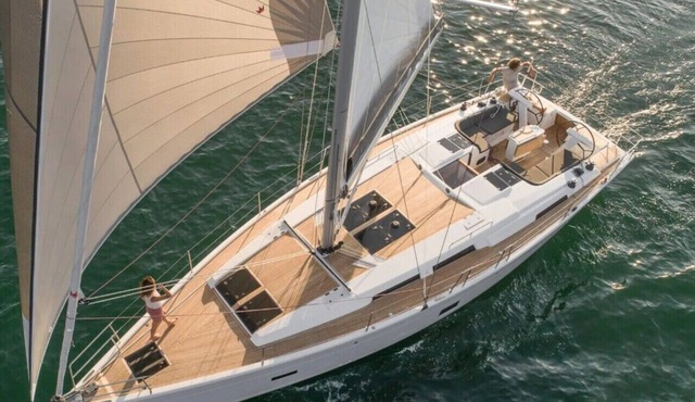 Sail Away from the Crowds · Private Yacht Amalfi Coast - Capri, Positano, Amalfi