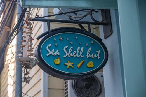 Sea Shell Hut