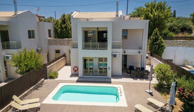 Sea View * Beach at 1.3km * BBQ * Private Pool