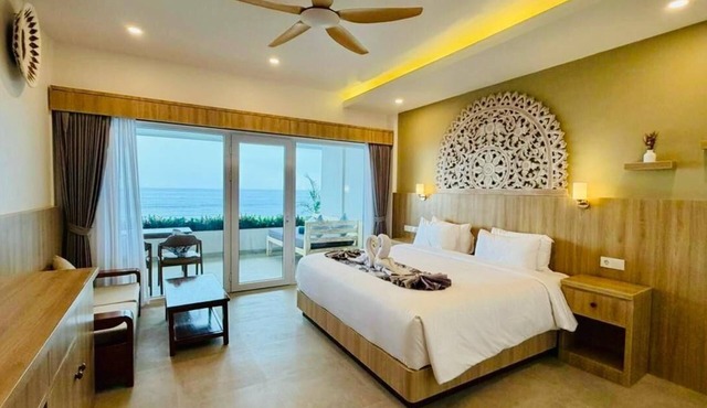 Solaluna Beach Homestay