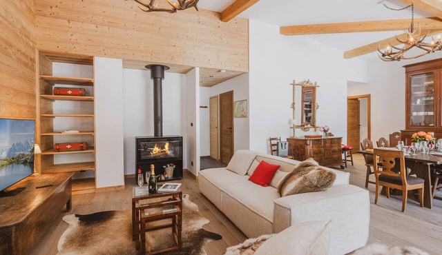 Spacious penthouse with mountain view - 8 guests