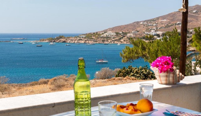 Summer House - Finikas Syros