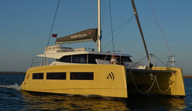 Sun-Kissed Sailing Adventure in Provence-Alpes-Côte d'Azur