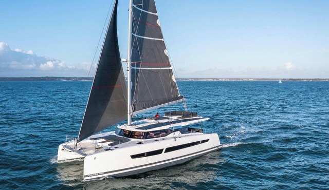 Sun-Kissed Sailing Adventure in Provence-Alpes-Côte d'Azur