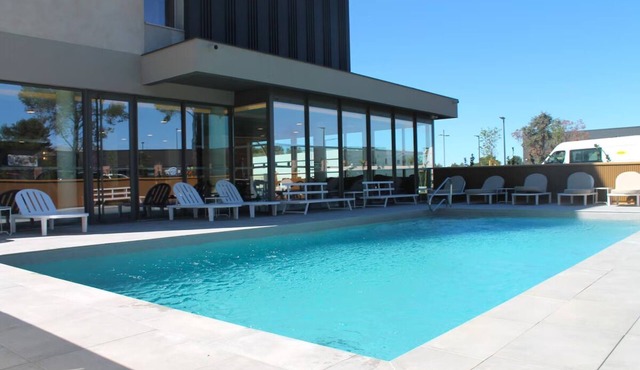 Superior Room w/Secure Parking Near Xtrem Park Attractions