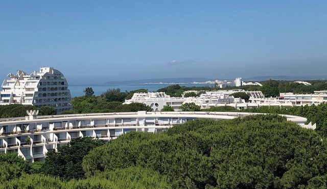 T.2 SUPERB SEA VIEW "COCOONING FAVORITE" CLASS 2 STARS!