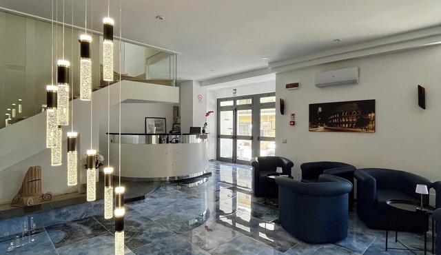 TC HOTEL
