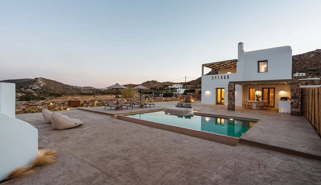 Thalelion Villa Private Pool and Jacuzzi