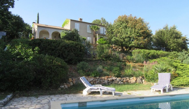 The house in the woods with swimming pool between Verdon and the Mediterranean