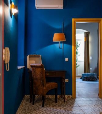 The Urban Parrot Maisonette
