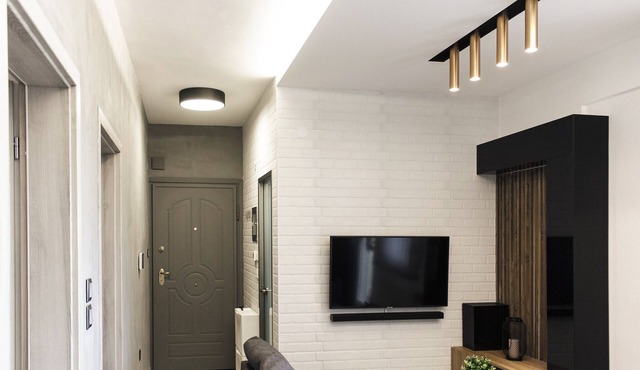 Thess home Now Luxury Apartment There is Room for you