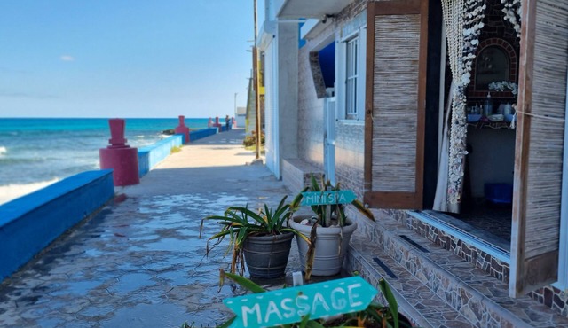 Tranquil Caribbean Getaway: Safe & Serene Apartment in Island Paradise