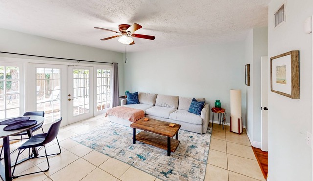 Updated townhome in the heart of South Tampa with fenced yard, deck, & W/D