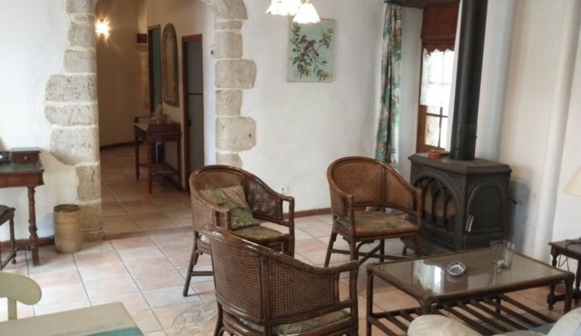 Vacation apartment/apartment for 4 guests with 80m² in Allemagne-en-Provence (172704)